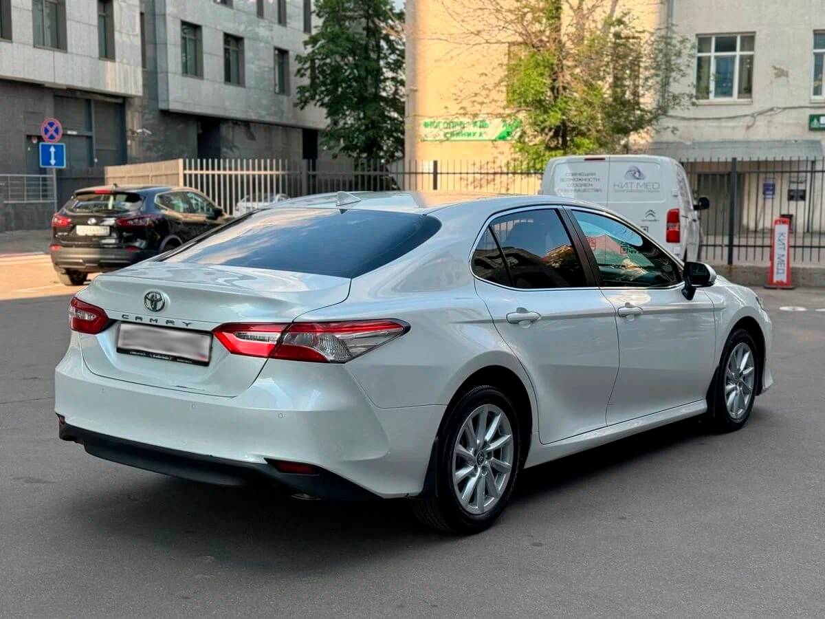 Toyota Camry аренда